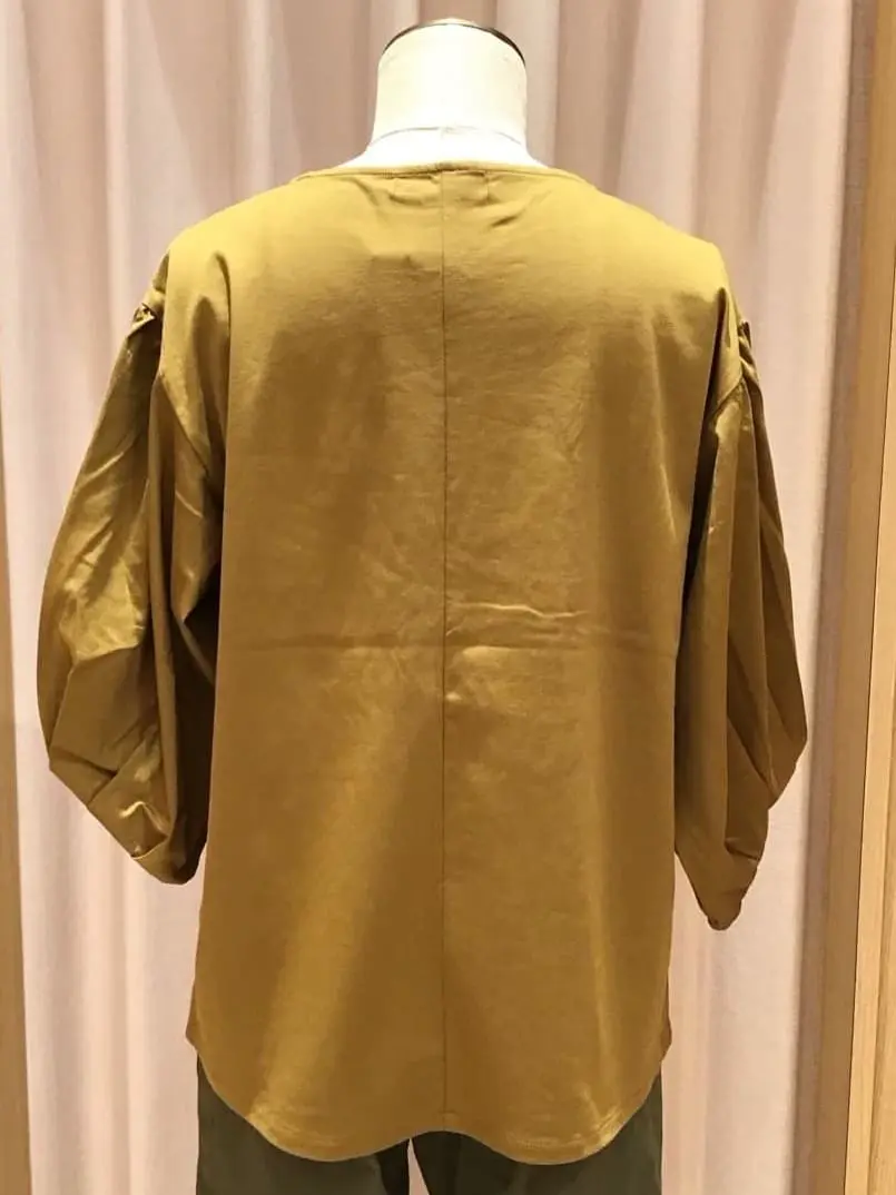 ANY 本吉 コーディネート画像