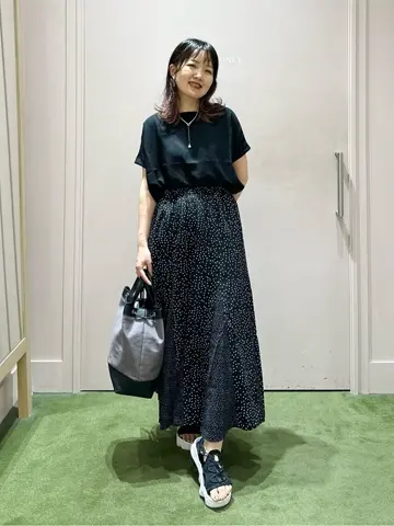 ANY フジコ コーディネート画像