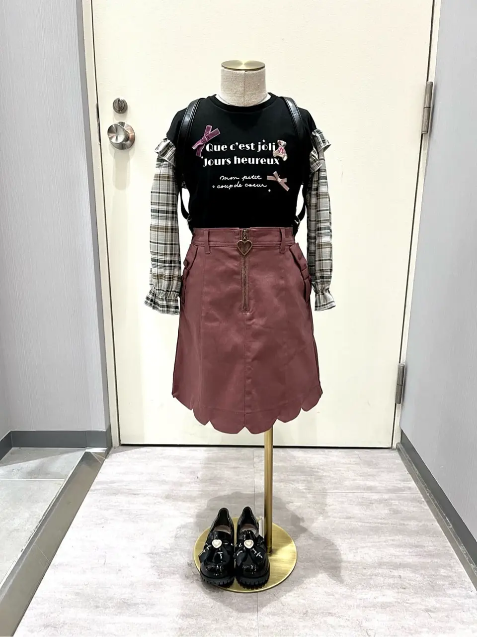  金井 コーディネート画像