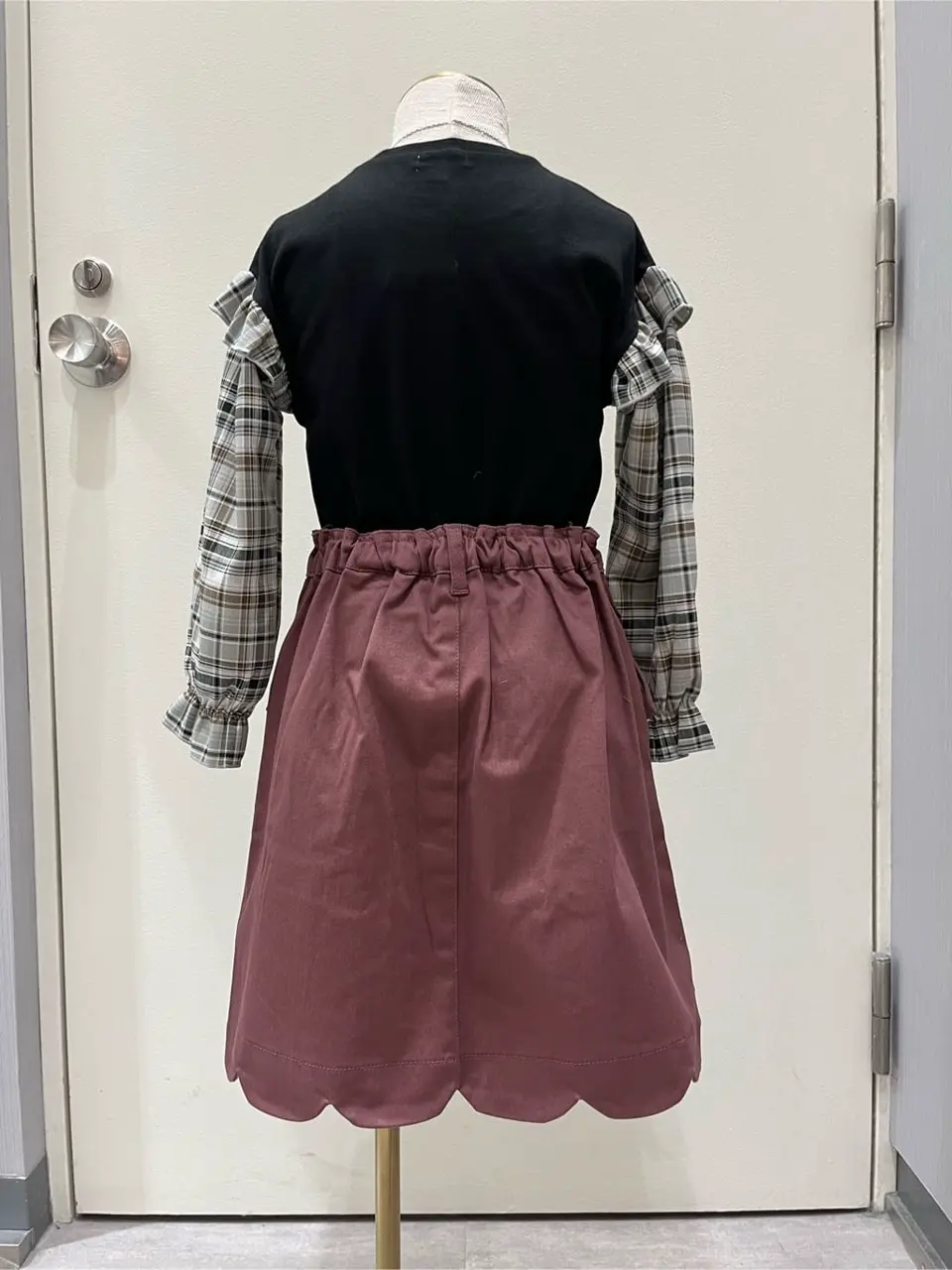 ANY 金井 コーディネート画像