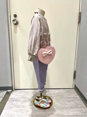 ANY 金井 コーディネート画像