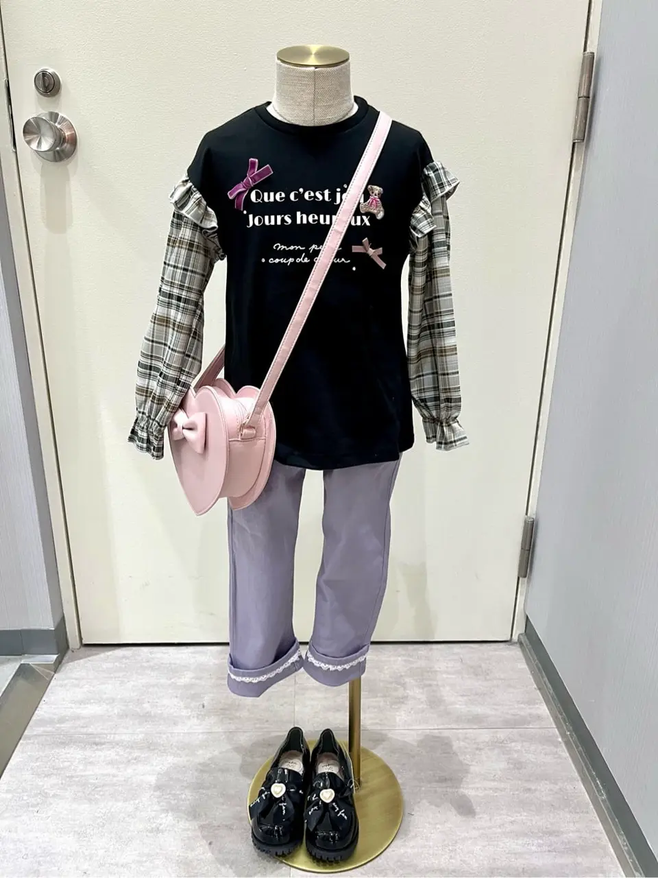  金井 コーディネート画像