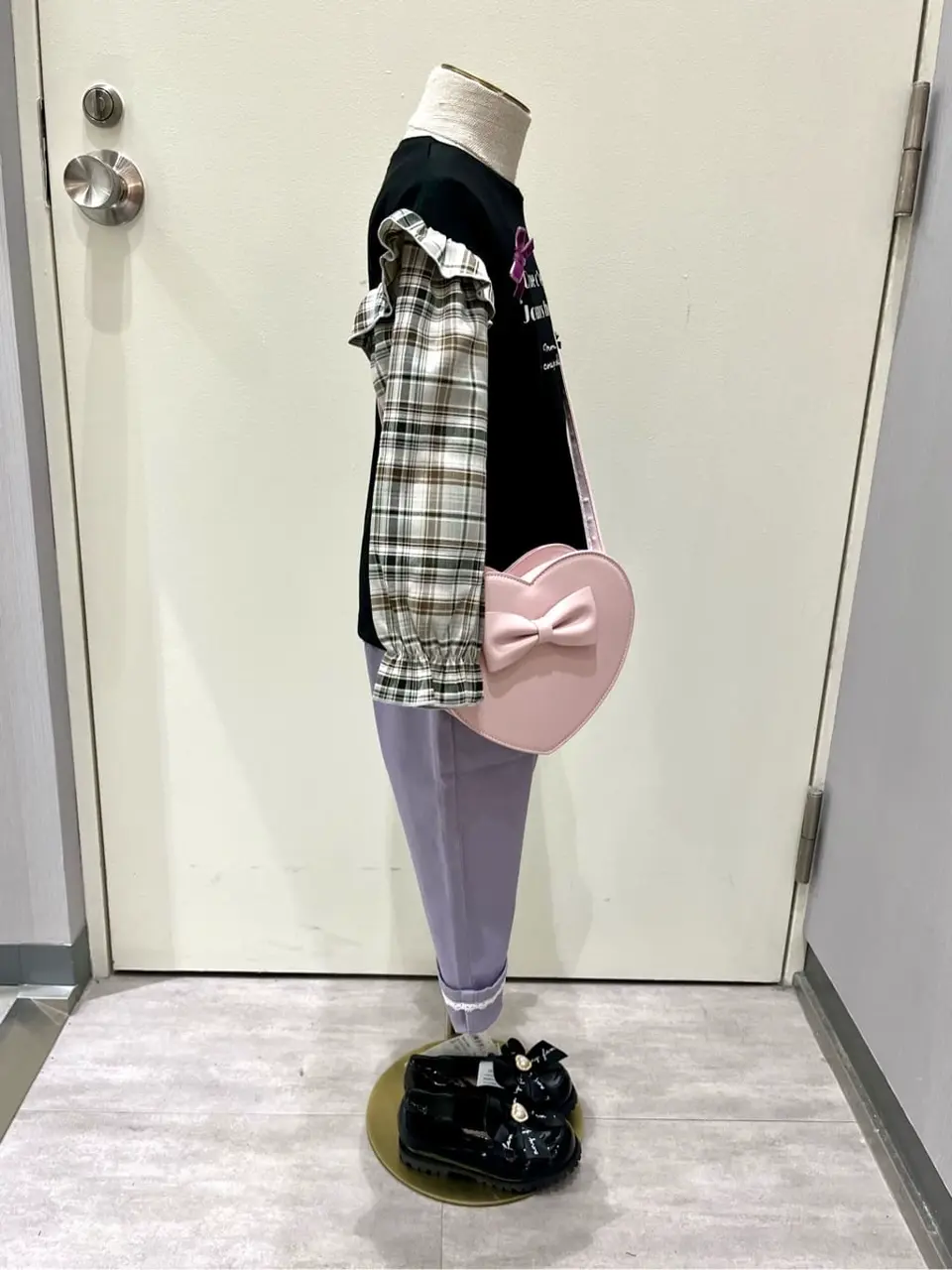 ANY 金井 コーディネート画像