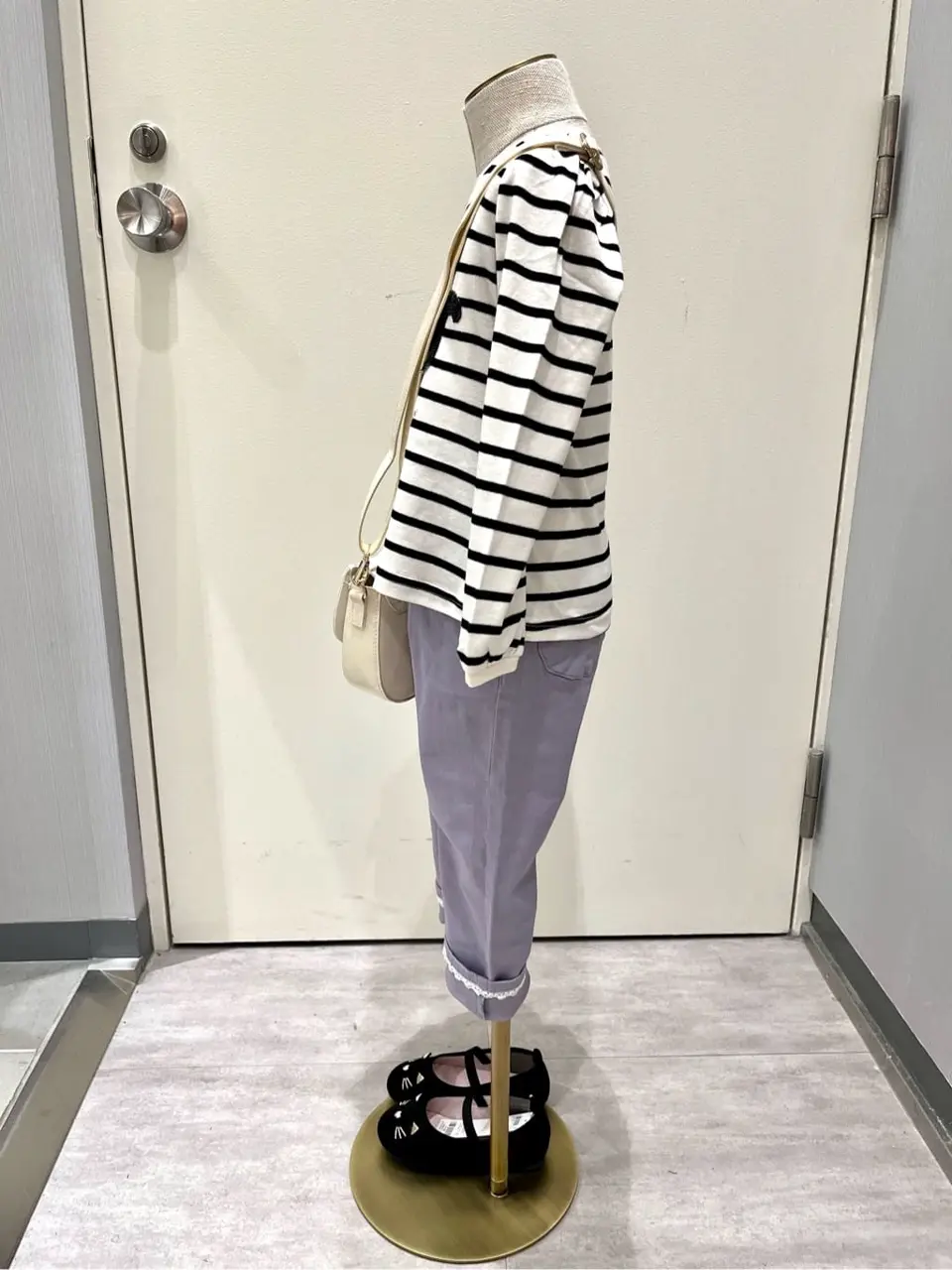 ANY 金井 コーディネート画像