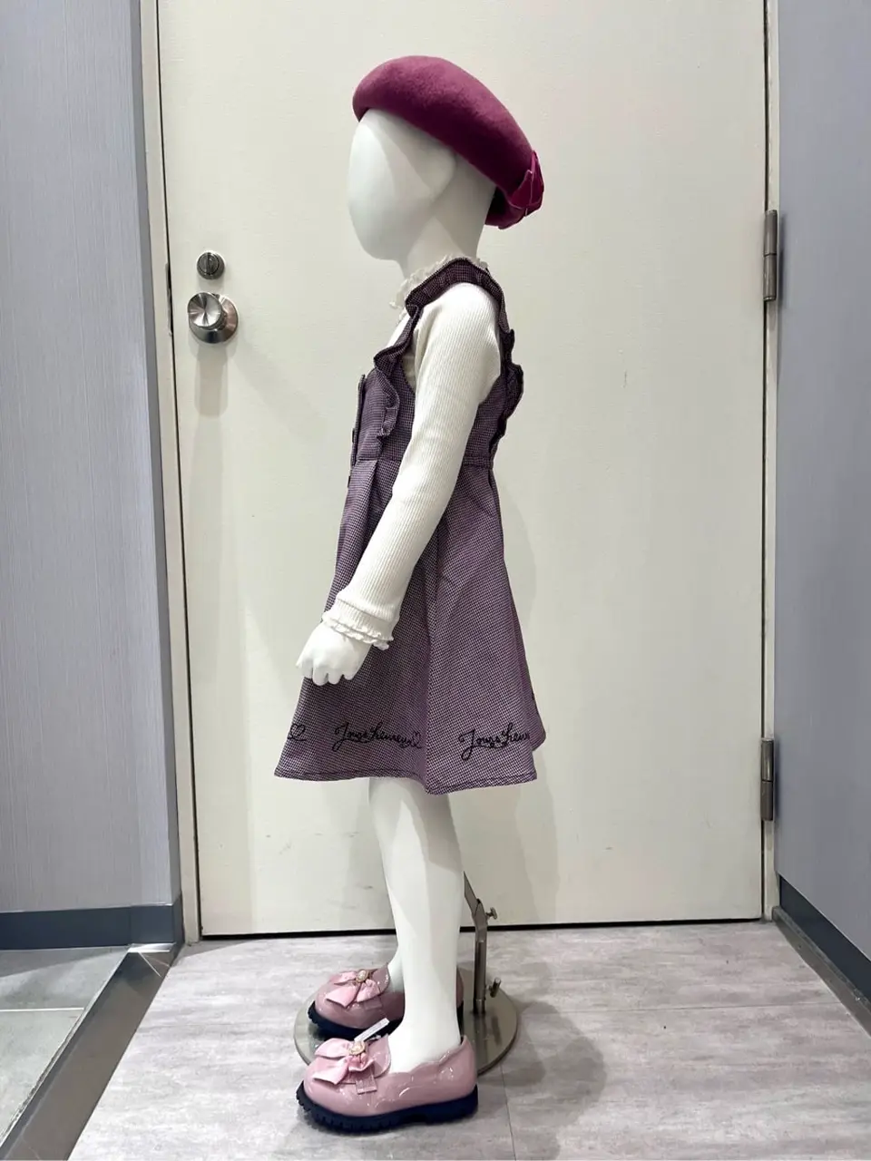 ANY 金井 コーディネート画像