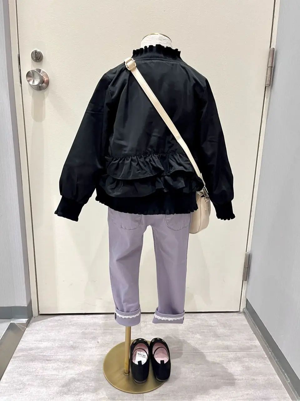 ANY 金井 コーディネート画像