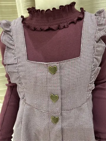 ANY 岡田 コーディネート画像