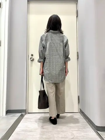 ANY 金井 コーディネート画像