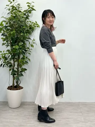 ANY フジコ コーディネート画像