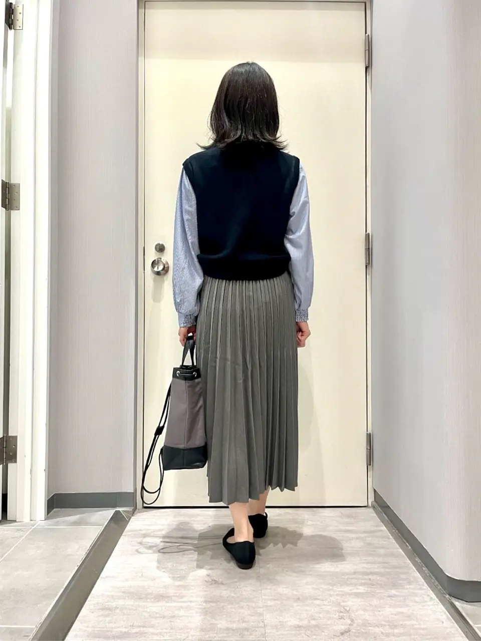 ANY 金井 コーディネート画像