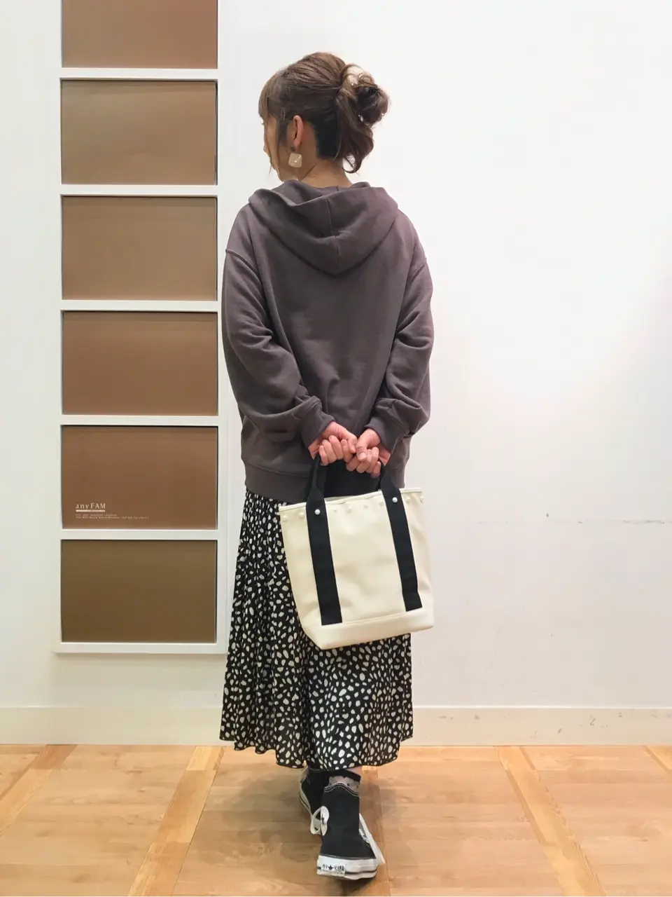 ANY 山口 コーディネート画像