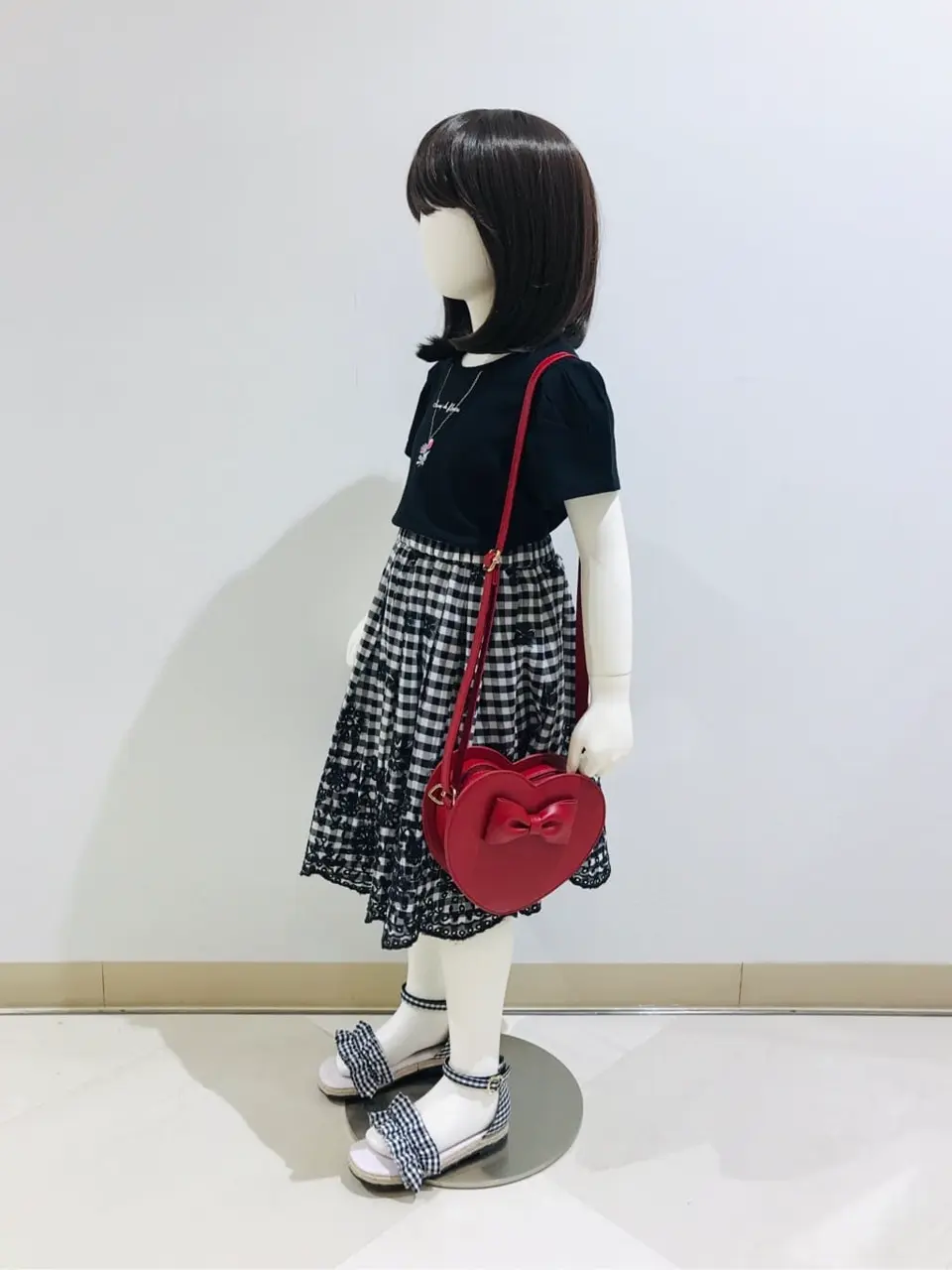 ANY 田口 コーディネート画像