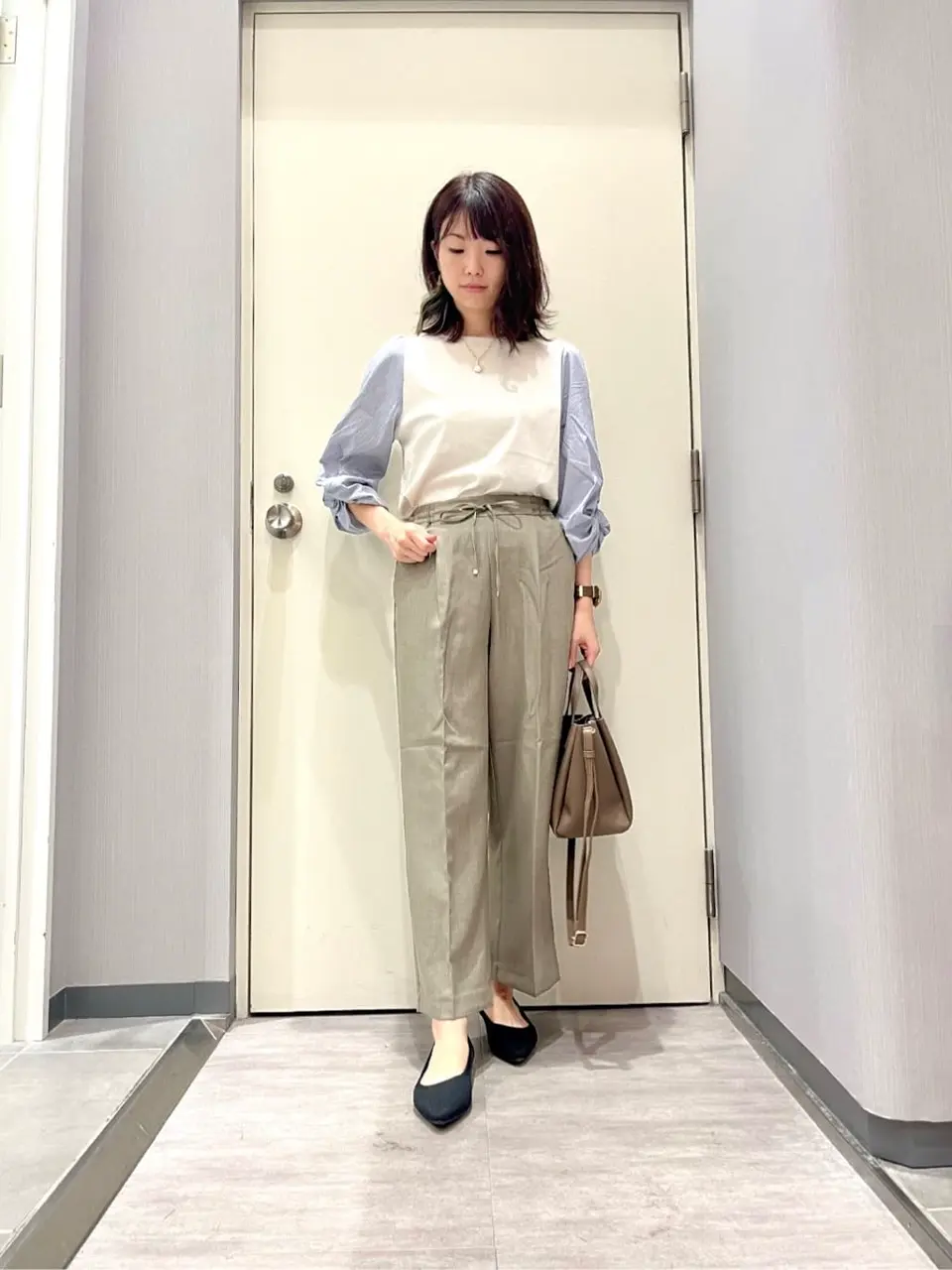 ANY 金井 コーディネート画像