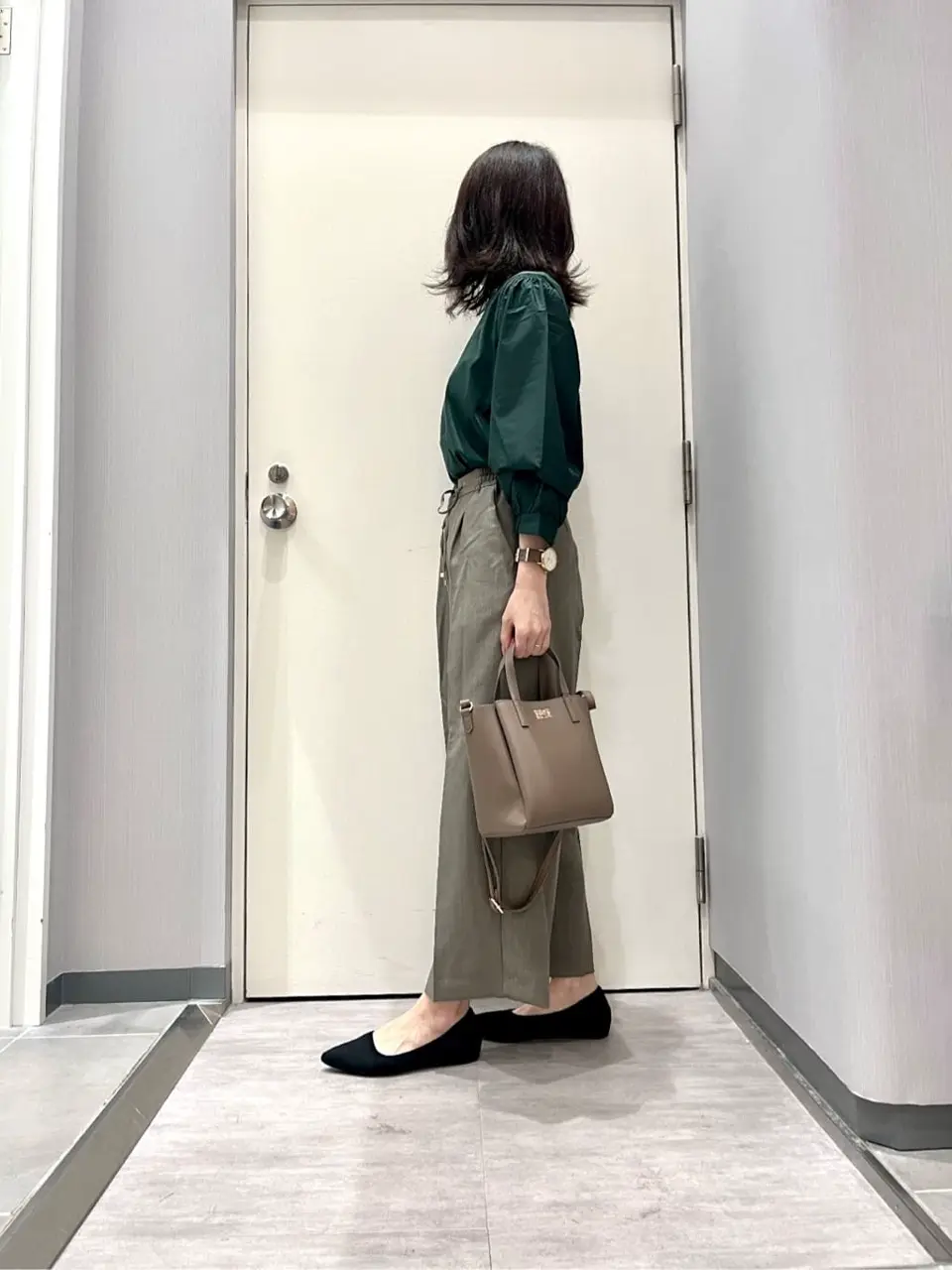 ANY 金井 コーディネート画像