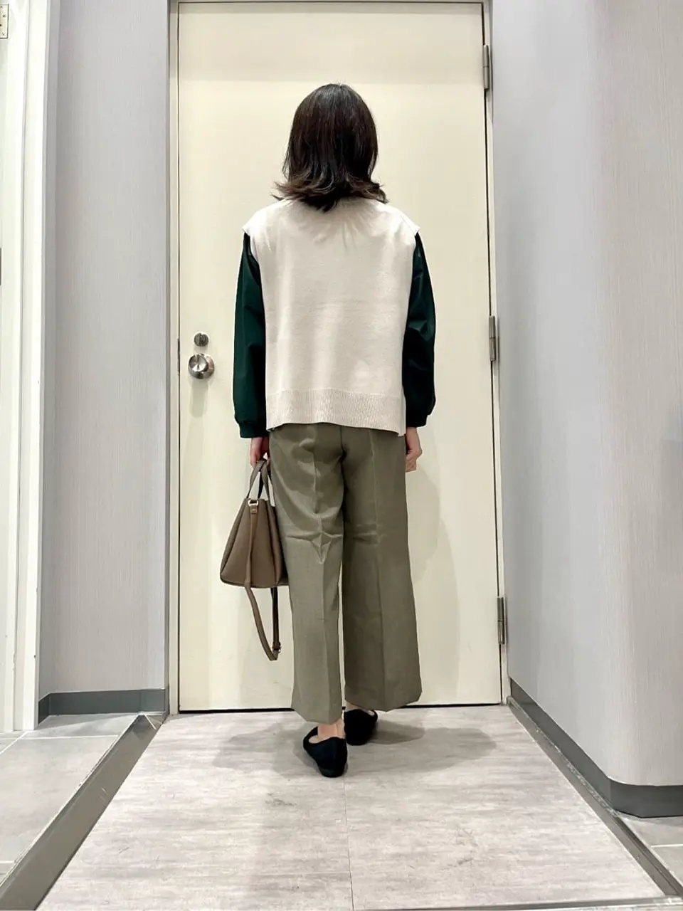 ANY 金井 コーディネート画像