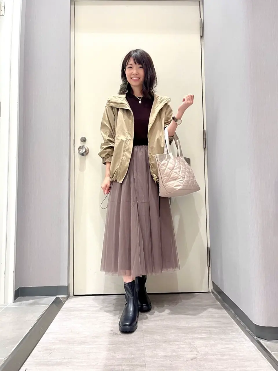 ANY 金井 コーディネート画像