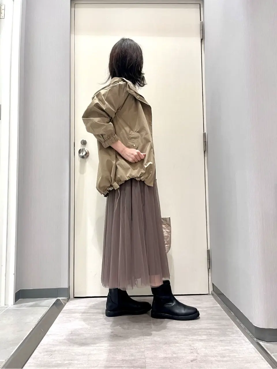 ANY 金井 コーディネート画像