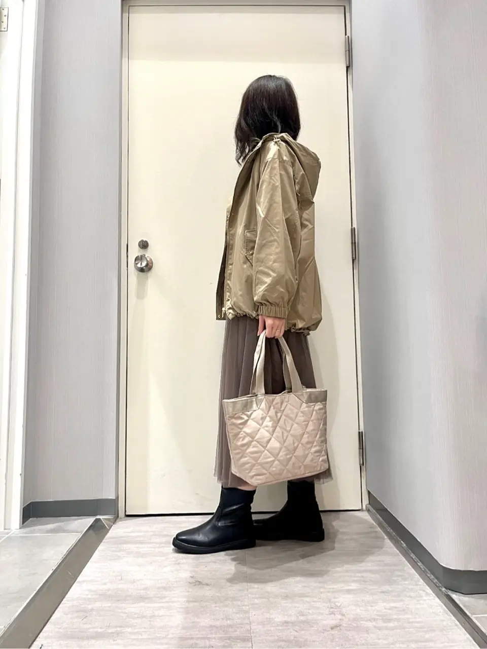 ANY 金井 コーディネート画像