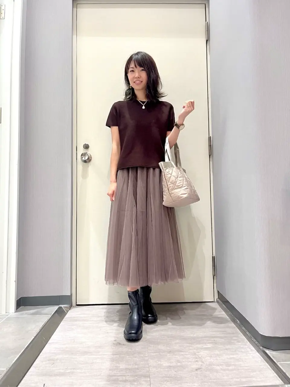 ANY 金井 コーディネート画像