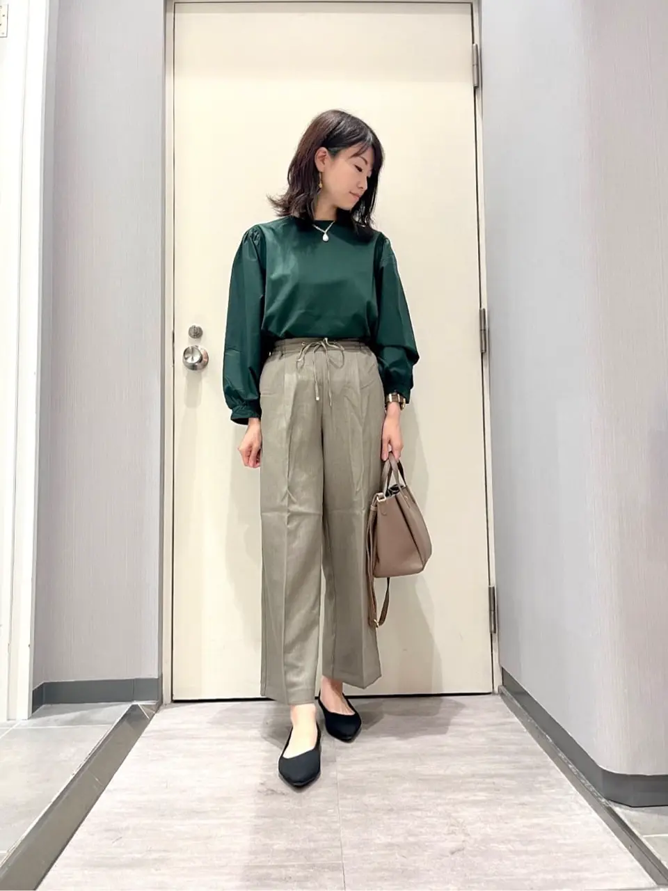 ANY 金井 コーディネート画像