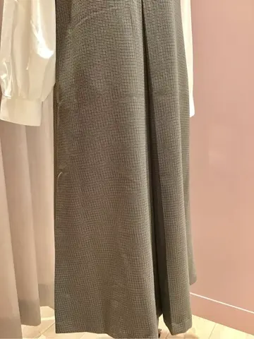 ANY 浅岡 コーディネート画像