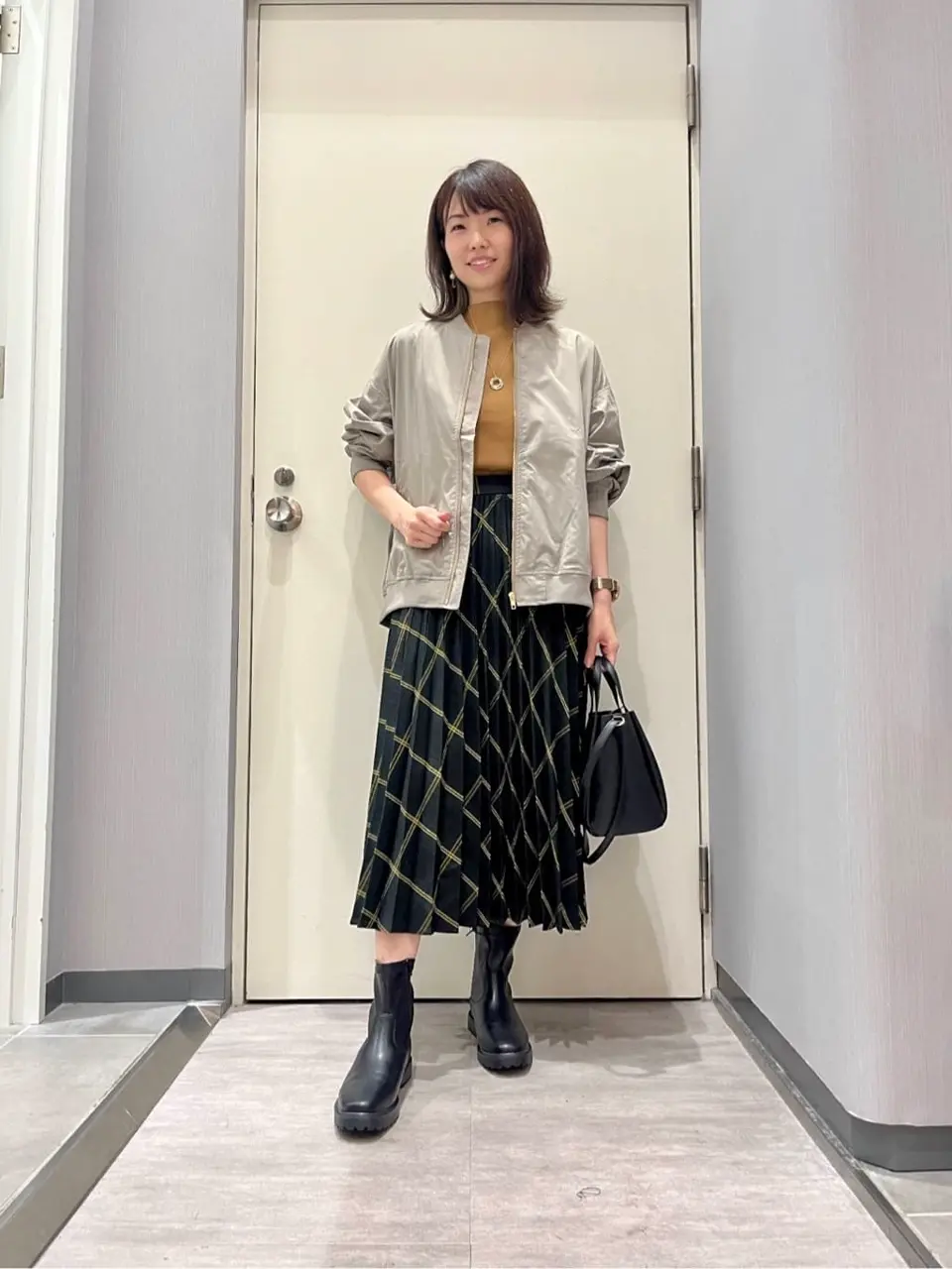  金井 コーディネート画像