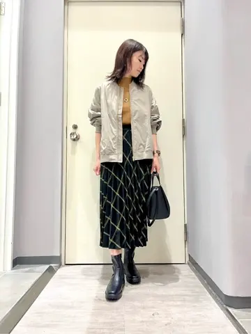 ANY 金井 コーディネート画像