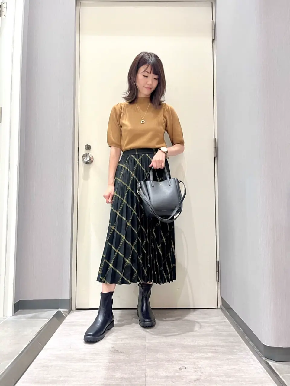 ANY 金井 コーディネート画像