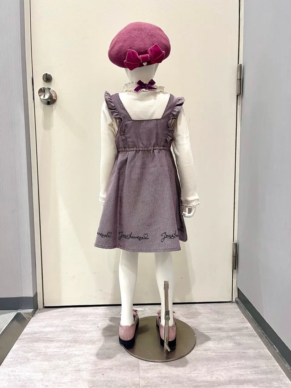 ANY 金井 コーディネート画像