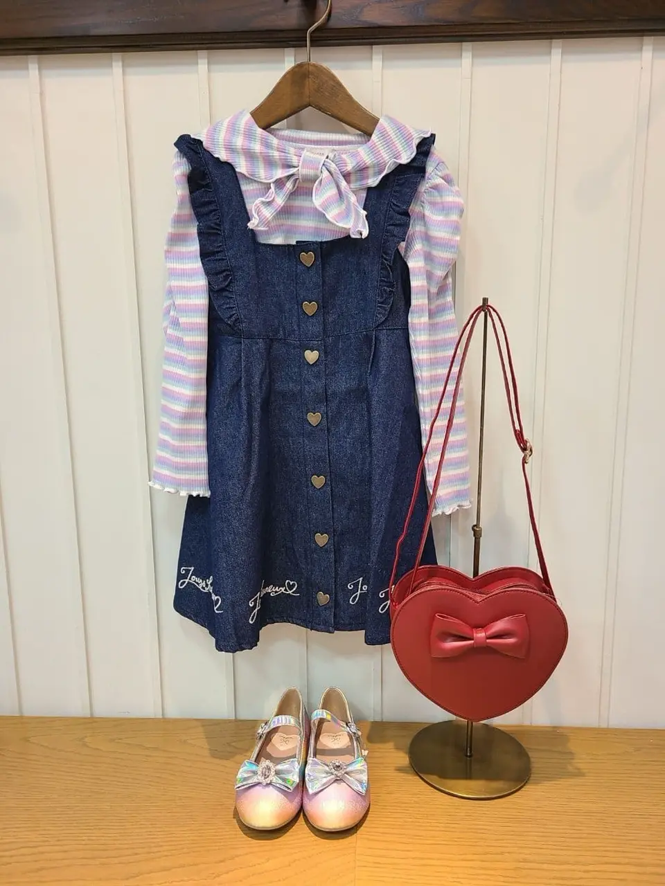 ANY 佐々木 コーディネート画像