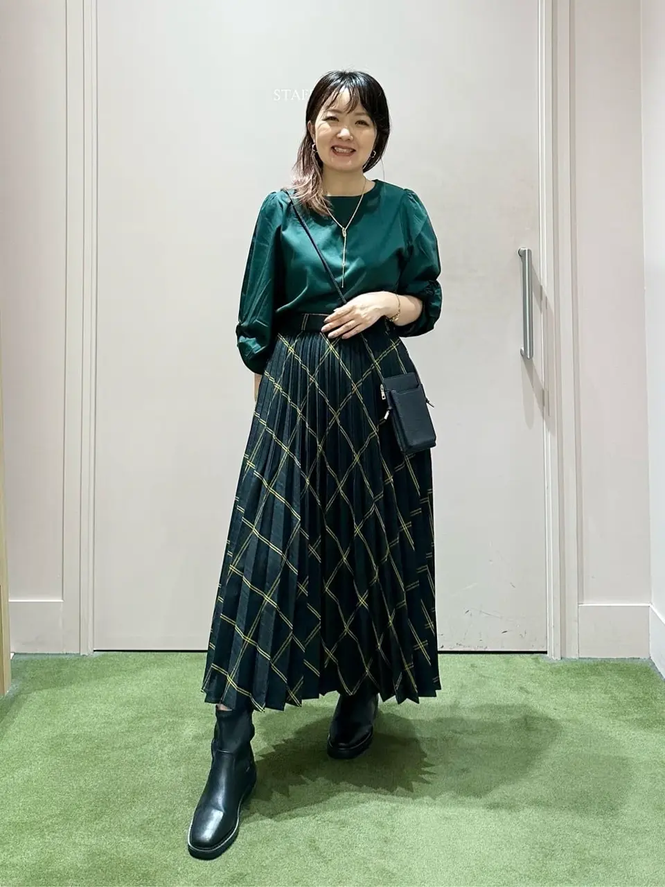 ANY フジコ コーディネート画像