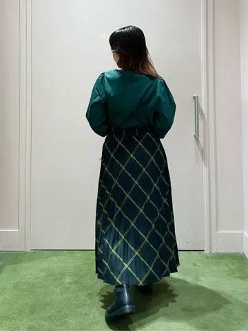 ANY フジコ コーディネート画像