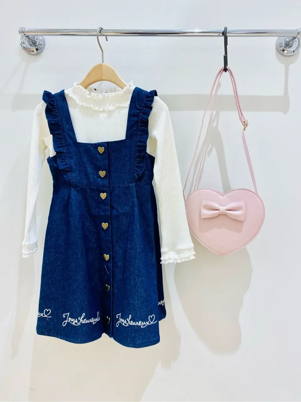 ANY スタッフ コーディネート画像