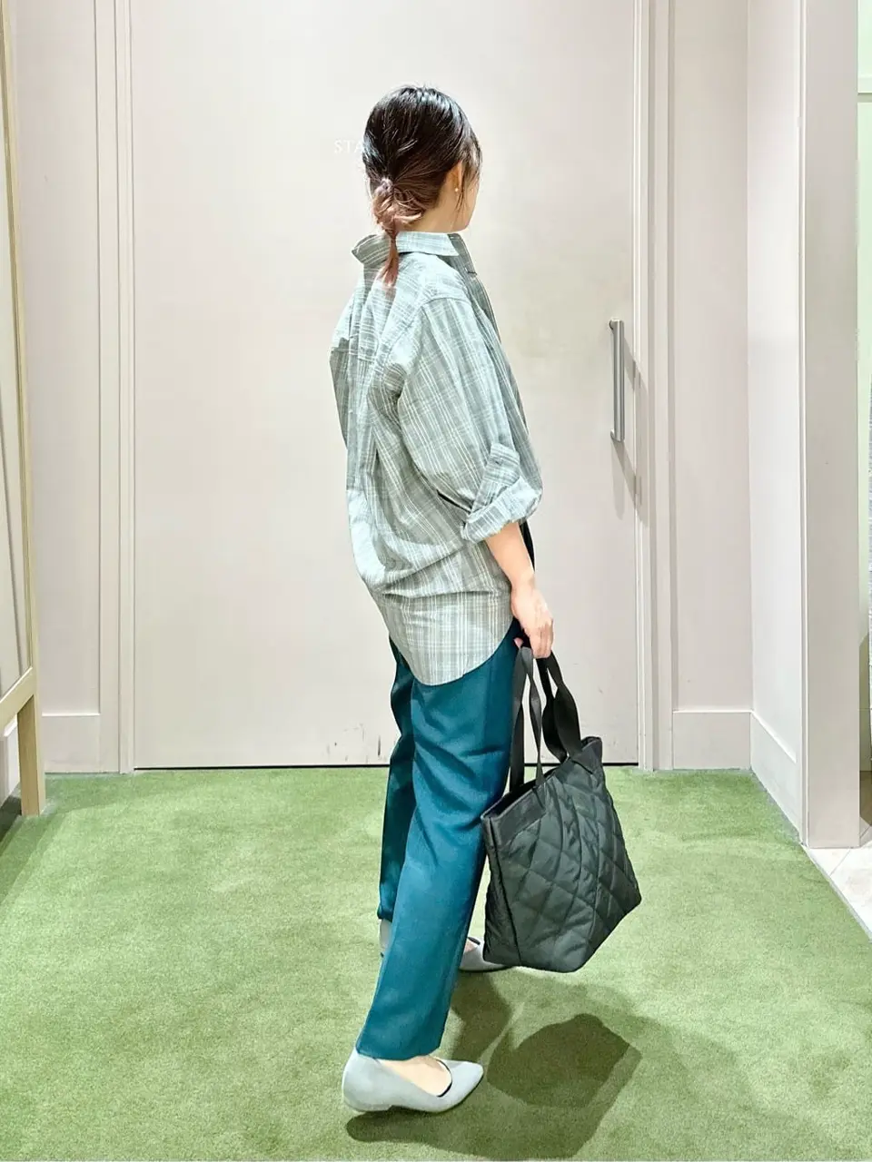 ANY フジコ コーディネート画像