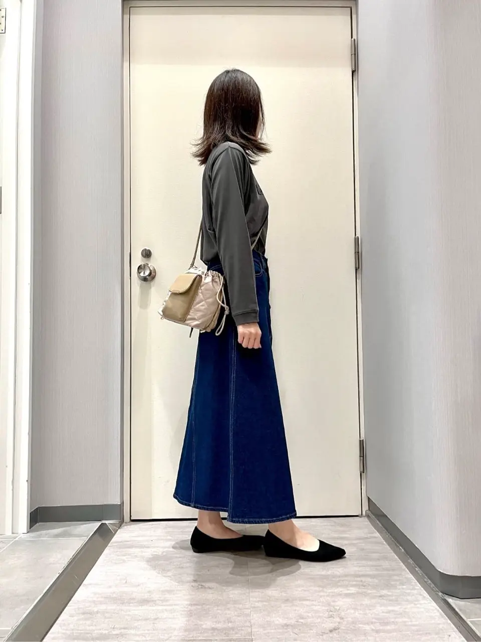 ANY 金井 コーディネート画像