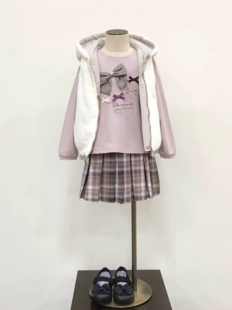 ANY 佐々木 コーディネート画像