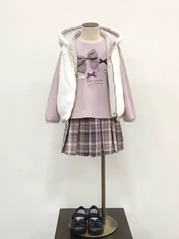 ANY 佐々木 コーディネート画像