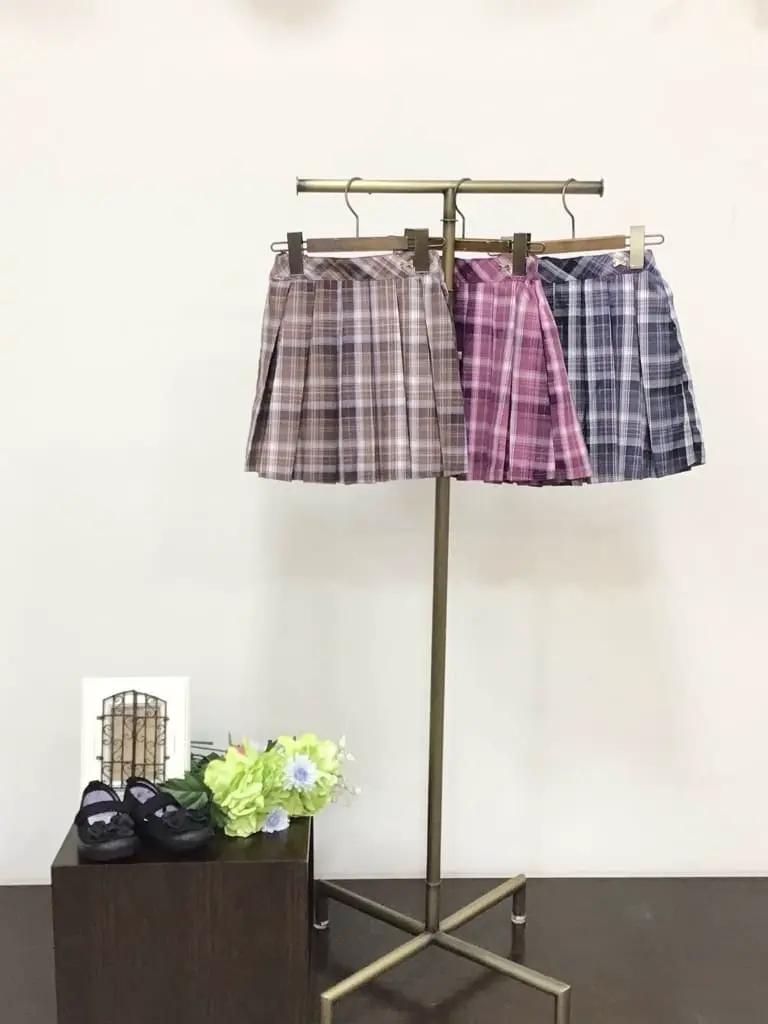 ANY 佐々木 コーディネート画像