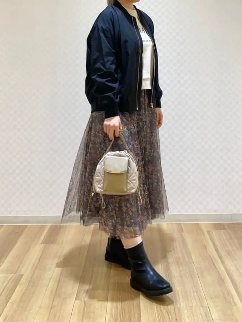 ANY F...JK.M コーディネート画像