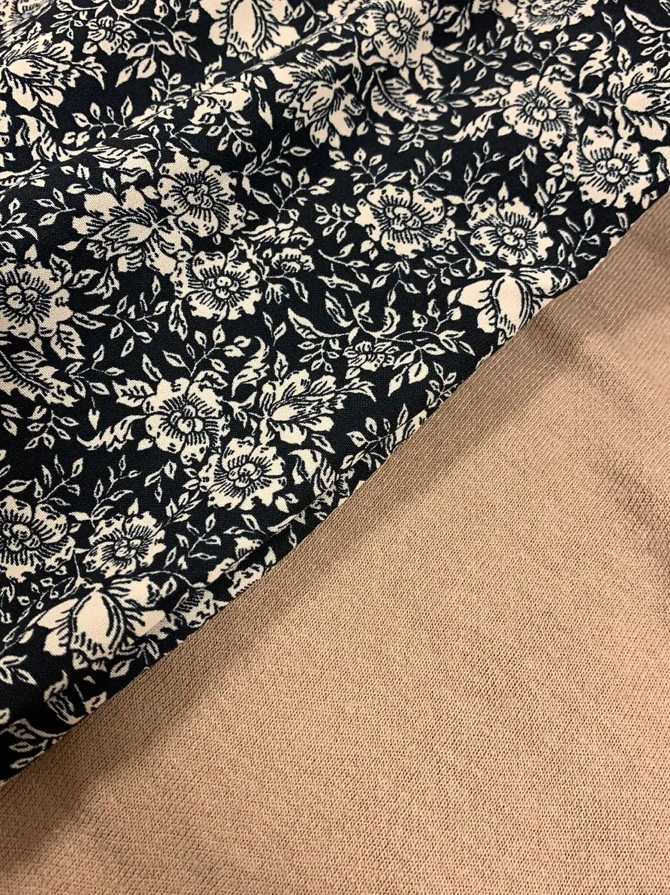 ANY TA コーディネート画像