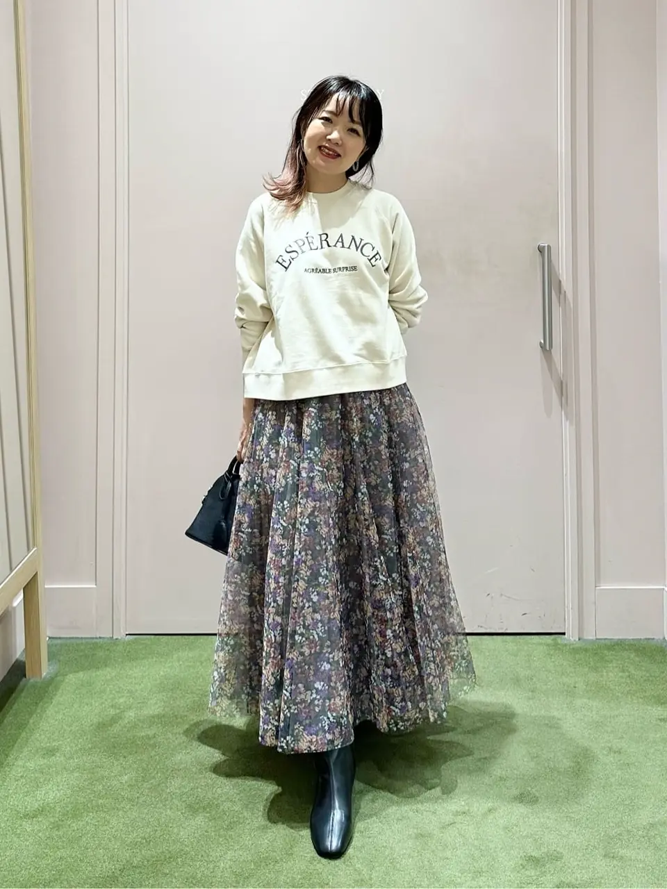 ANY フジコ コーディネート画像