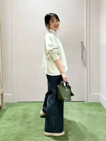 ANY フジコ コーディネート画像