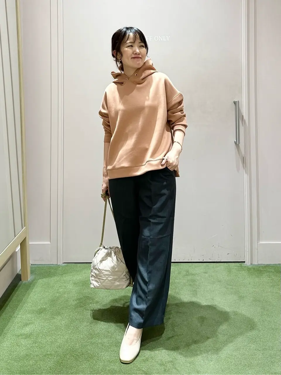  フジコ コーディネート画像