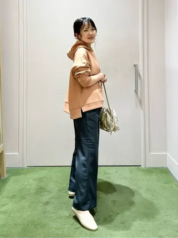 ANY フジコ コーディネート画像