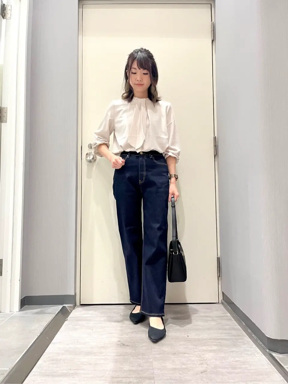  金井 コーディネート画像