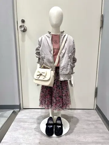 ANY 金井 コーディネート画像