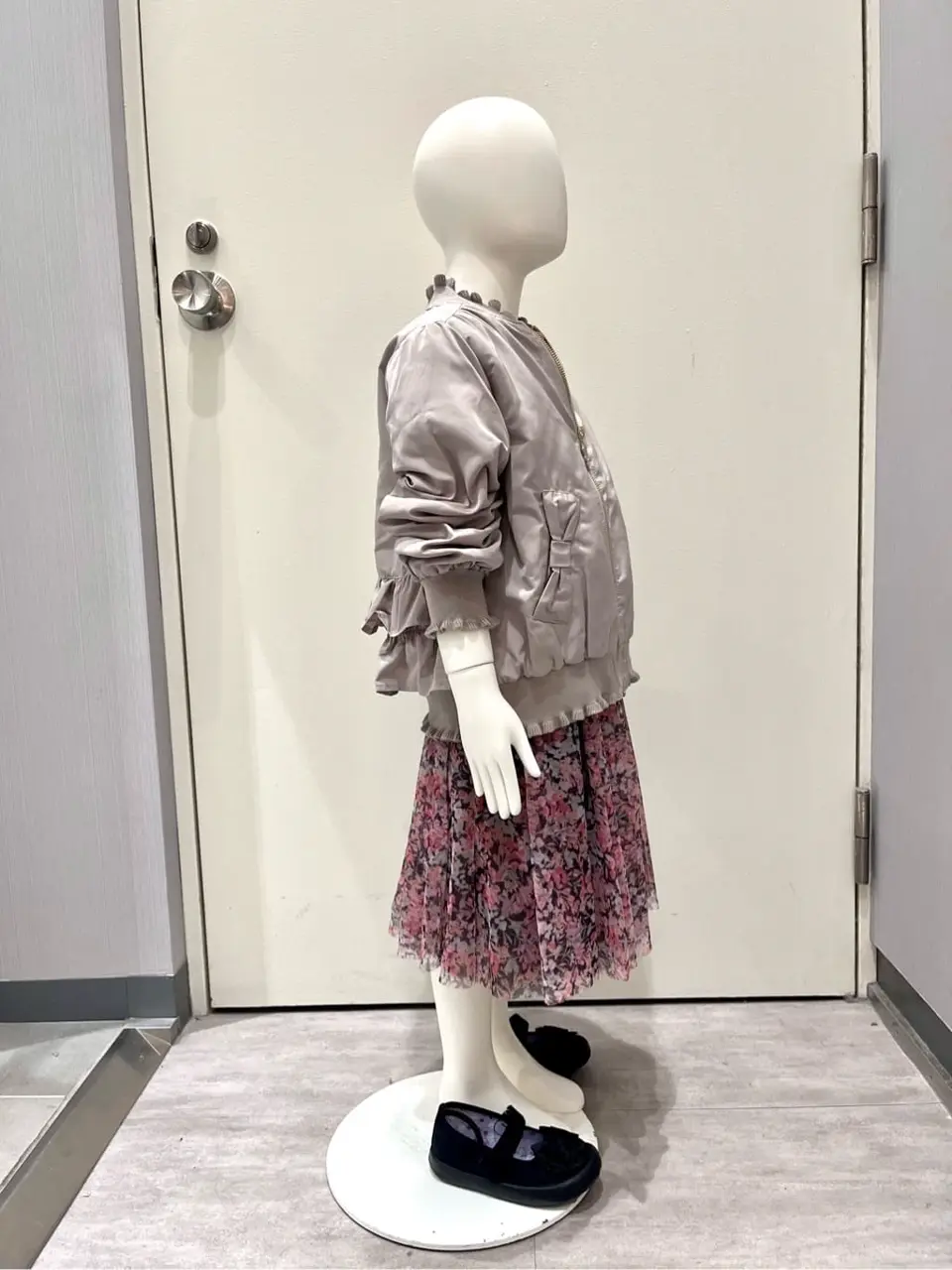 ANY 金井 コーディネート画像