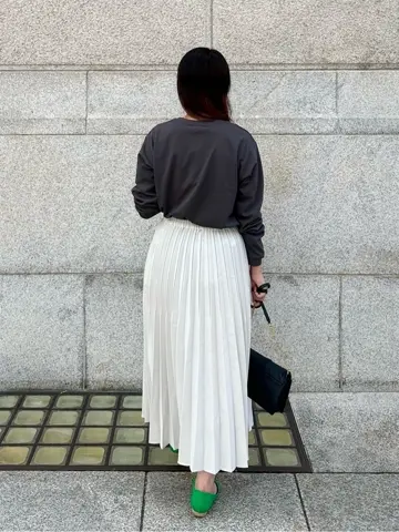 ANY フジコ コーディネート画像