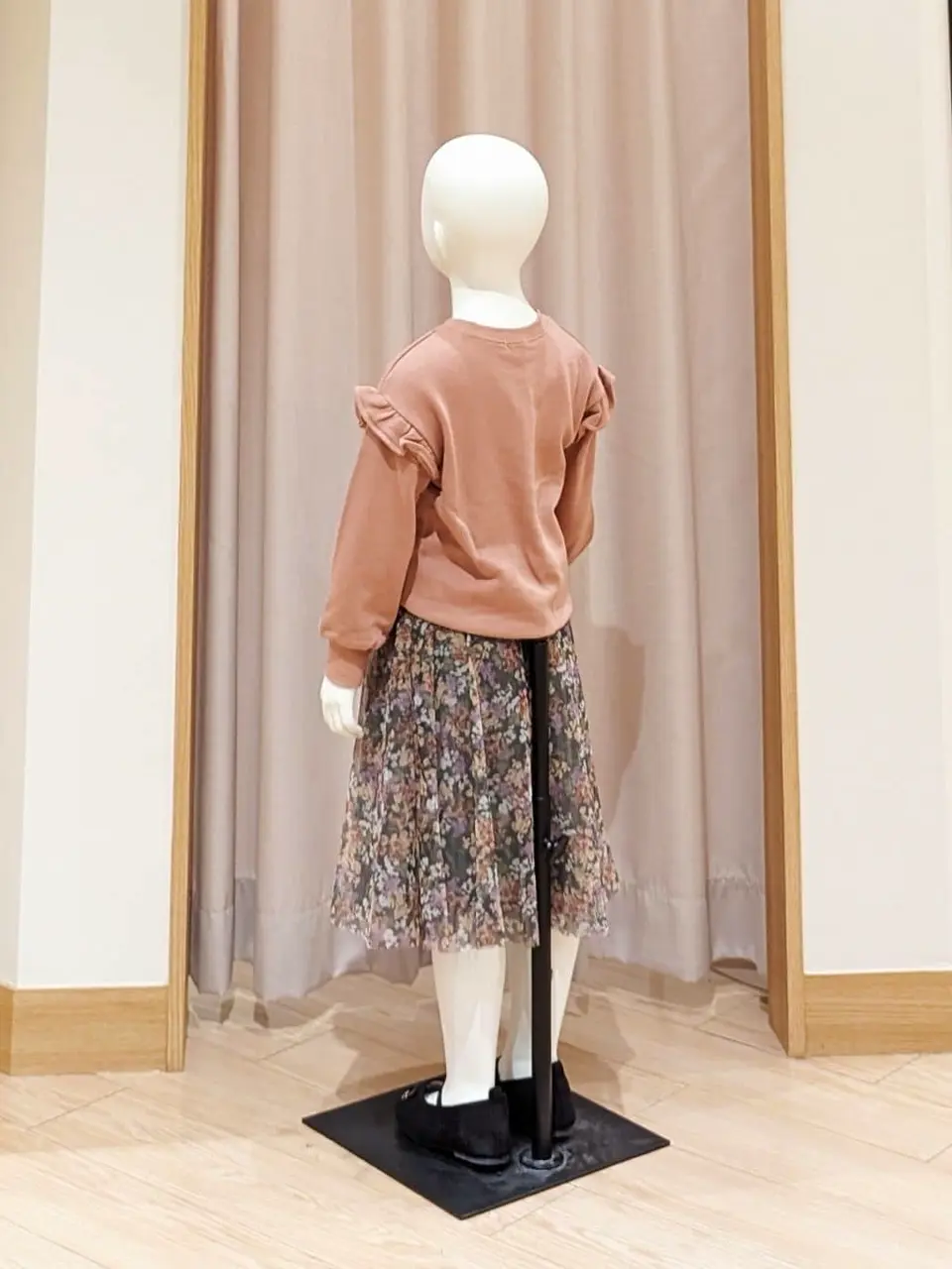 ANY 奥原 コーディネート画像