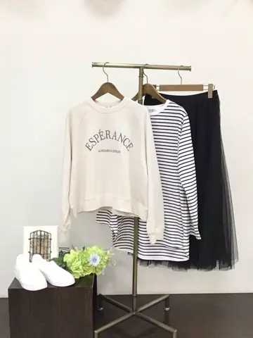 ANY 佐々木 コーディネート画像